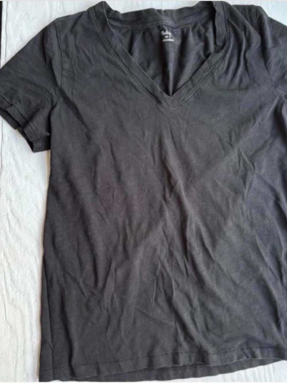 Madewell Faded Charcoal Gray Washed Black Whisper Cotton V-Neck T-Shirt Size S